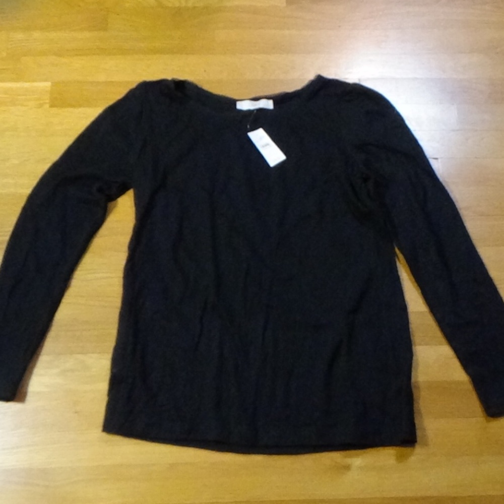 NWT LOFT Black Crepe Top - Large